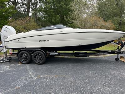 BOATZON | Stingray 23 OSX 2024