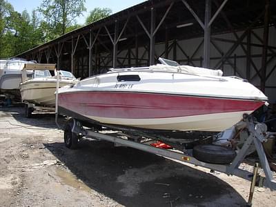 BOATZON | Stingray SVC 199 Sport Cuddy Mercruiser 43 1990