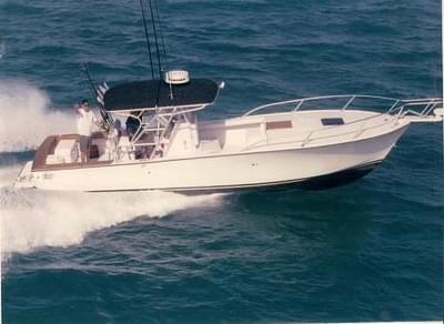 BOATZON | Stuart Angler 32 Center ConsoleCutty 2000