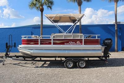 BOATZON | Sun Tracker Bass Buggy 18 DLX 2023