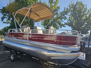 BOATZON | Sun Tracker Bass Buggy 18 DLX 2024