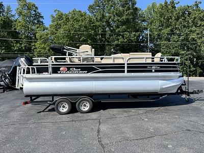 BOATZON | Sun Tracker FISHIN BARGE 20 DLX 2018