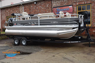 BOATZON | Sun Tracker Fishin Barge 20 DLX 2023