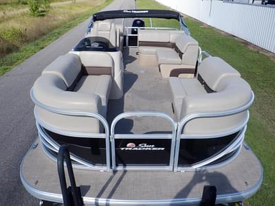 BOATZON | Sun Tracker Party Barge 22 DLX 2019