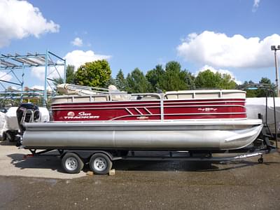 BOATZON | Sun Tracker Party Barge 22 DLX 2023