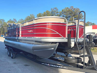 BOATZON | Sun Tracker Party Barge 22 RF DLX 2023