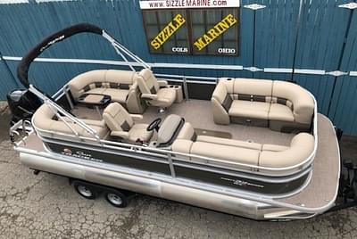 BOATZON | Sun Tracker Party Barge 22 XP3 TriToon 2024