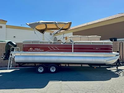 BOATZON | Sun Tracker Party Barge 24 DLX 2021