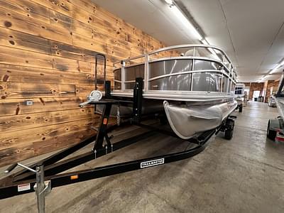BOATZON | SunChaser 18 Vista Fish 2023 BOATZON | SunChaser 18 Vista Fish 2023