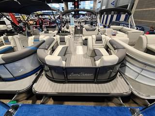 BOATZON | SunChaser 23 LR PSB 2024