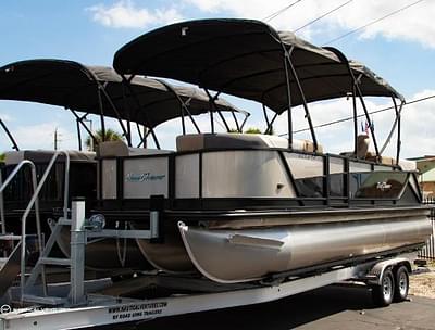 BOATZON | SunChaser Eclipse 8523 LR DH 2023