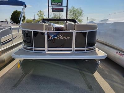 BOATZON | SunChaser Geneva Cruise 20 LR DH 2022 BOATZON | SunChaser Geneva Cruise 20 LR DH 2022
