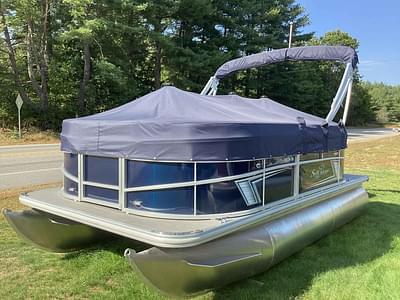 BOATZON | SunChaser VISTA 16LR 2023