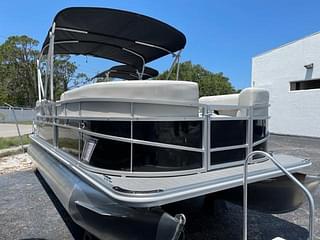 BOATZON | SunChaser Vista 20 LR 2023