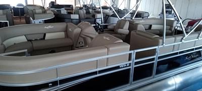 BOATZON | SunChaser Vista 22 LR 2024