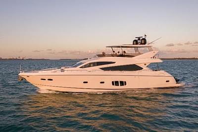 BOATZON | Sunseeker 80 Flybrige 2010