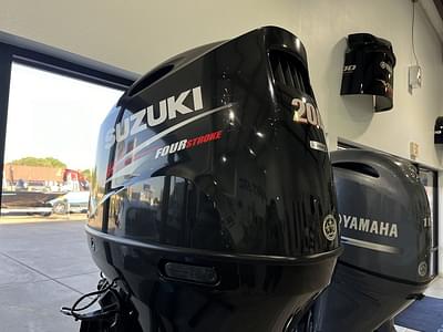 BOATZON | Suzuki Marine DF200A 2016