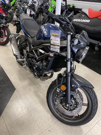 BOATZON | Suzuki SV650 ABS 2023