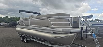 BOATZON | Sweetwater 2286 SB  TRITOON 2024