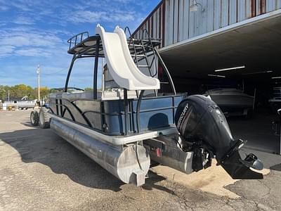 BOATZON | Sweetwater SWPE255SD 2018