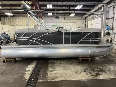 BOATZON | Sylvan 820 LZ Quad Lounge Pontoon 2020