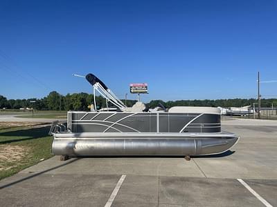 BOATZON | Sylvan 820 PF Mirage 2023 BOATZON | Sylvan 820 PF Mirage 2023