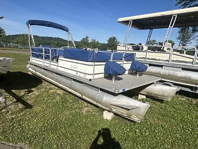 BOATZON | Sylvan 820 Pontoon 1986