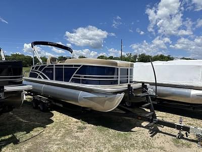 BOATZON | Sylvan 822 CLZ 90HP BUNK TRAILER 2024