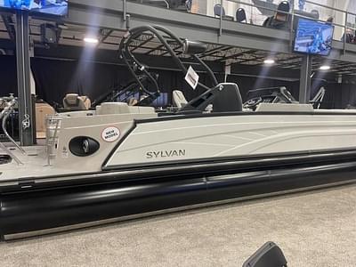 BOATZON | Sylvan G5 CLZ DC 300HP BUNK TRAILER 2025