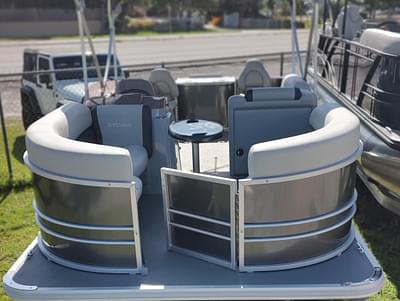 BOATZON | Sylvan Mirage 820 PARTY FISH 2025