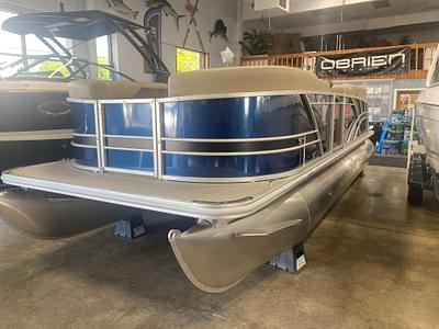 BOATZON | 2025 Sylvan Mirage 822 CLZ