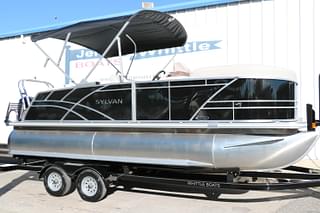 BOATZON | 2024 Sylvan Mirage 8520 CLZ DH