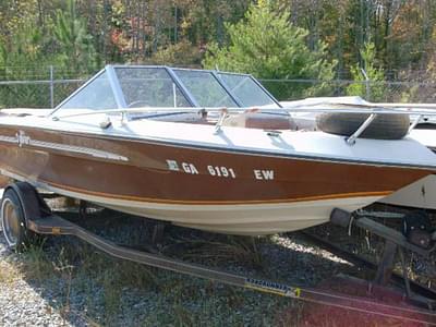 BOATZON | Sylvan V171 Bowrider 17 Mercruiser cut hull 1984