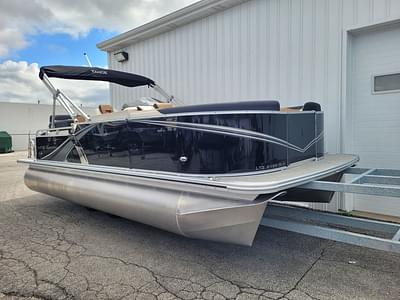 BOATZON | Tahoe Pontoons 2185 LTZ Quad Lounger Shift 2025