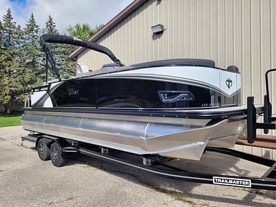 BOATZON | Tahoe Pontoons 2385 LTZ Quad Lounger 25 WG 2024