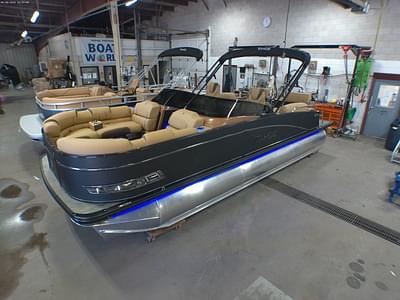 BOATZON | Tahoe Pontoons Cascade 2385 Quad Lounge Shift Windshield Tritoon  Honda 4Stroke EFI 2025