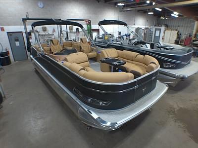 BOATZON | Tahoe Pontoons Cascade 2385 Quad Lounge Tritoon  Honda 4Stroke EFI 2025