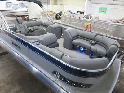 BOATZON | Tahoe Pontoons Cascade 2385 Swingback VRB  Honda 4Stroke EFI 2024