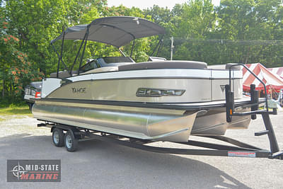 BOATZON | Tahoe Pontoons Cascade Elite Windhsield 25 FT 2024