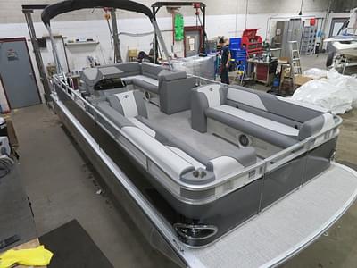 BOATZON | Tahoe Pontoons Sport 2380 Cruise Rear Bench CRB  90HP Honda 4Stroke EFI 2024