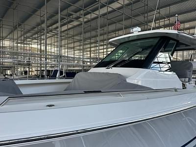 BOATZON | Tiara Yachts 34 LS 2021