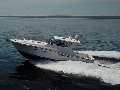 BOATZON | Tiara Yachts 4200 Open 2009