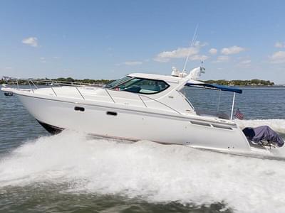 BOATZON | Tiara Yachts 4300 Sovran 2007