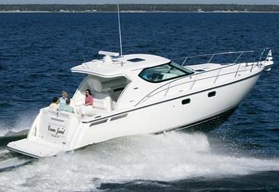 BOATZON | Tiara Yachts 4300 Sovran 2007