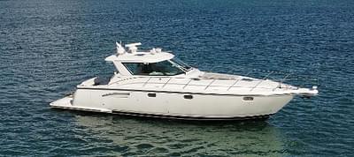 BOATZON | 2005 Tiara Yachts 4400 Sovran