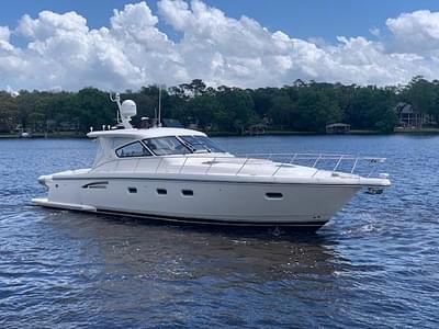 BOATZON | Tiara Yachts 52 Express 2000