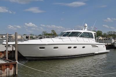 BOATZON | Tiara Yachts 5200 Sovran 2005