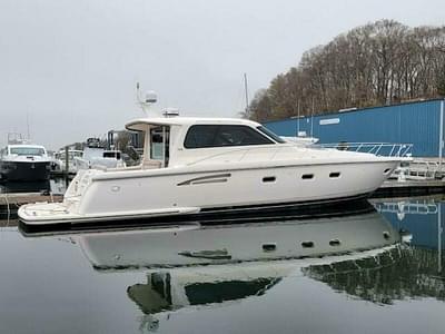 BOATZON | Tiara Yachts 5200 Sovran 2006