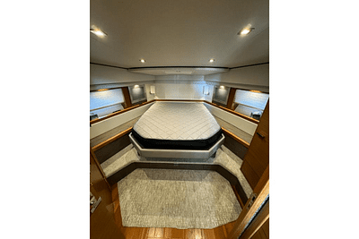 BOATZON | Tiara Yachts 44 COUPE 2019