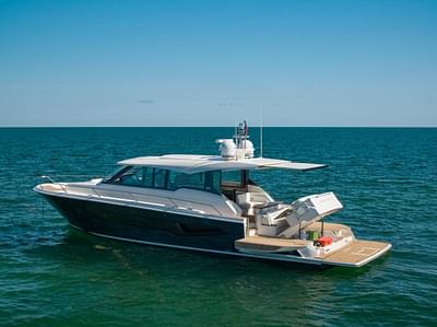 BOATZON | Tiara Yachts EX 60 2025